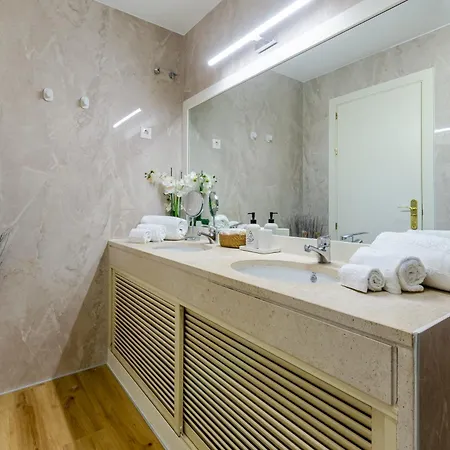 Апартаменты Oasis Of Aroeira Golf & House