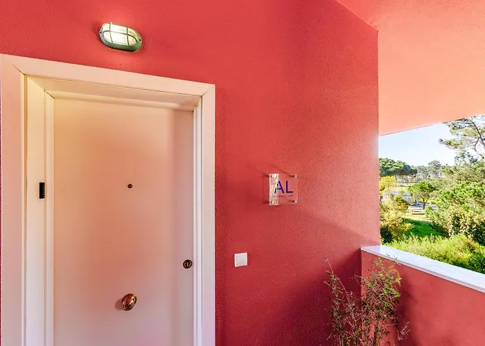 Oasis Of Aroeira Golf & House *